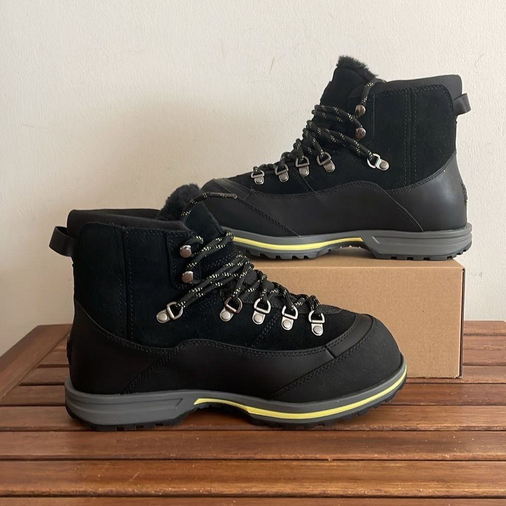 UGG Brecken Waterproof Lace-Up Boots Black USA Women Size 7/UK 5/EU 38(MSRP$220)